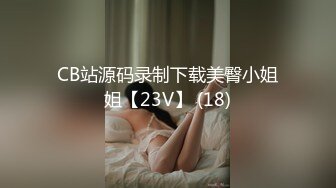 女友一到家就发骚，抓着我不肯放非让我干她