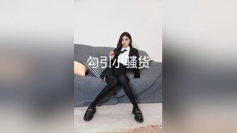 猛男给美女厨房舔逼