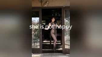 我最喜欢的日韩情侣自拍第18弹 与极品美女裸播，接吻，吃奶，抠逼等，女主是真的漂亮，清纯中带着骚！