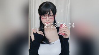 【新速片遞】   假期偷拍美女裙底❤️男友当保镖美女放心穿短裙配骚丁屁股非常嫩包臀裙长腿美女排队买奶茶前后CD窄内露毛