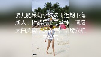 商场女厕全景偷拍几个长发美女各种姿势嘘嘘