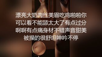  今日推荐烈焰红唇完美颜值甜美小姐姐3P淫乱，异域风情跪着深喉交