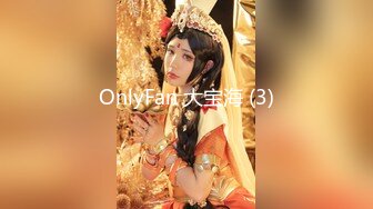 【新片速遞】 中年小夫妻直播做爱赚钱，卖力深喉吮吸大屌，翻过来玩69，女上位无套啪啪，耐力不够用道具接着来自慰